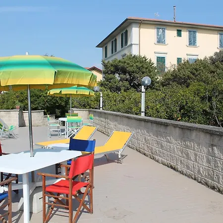 La Marinella 2*